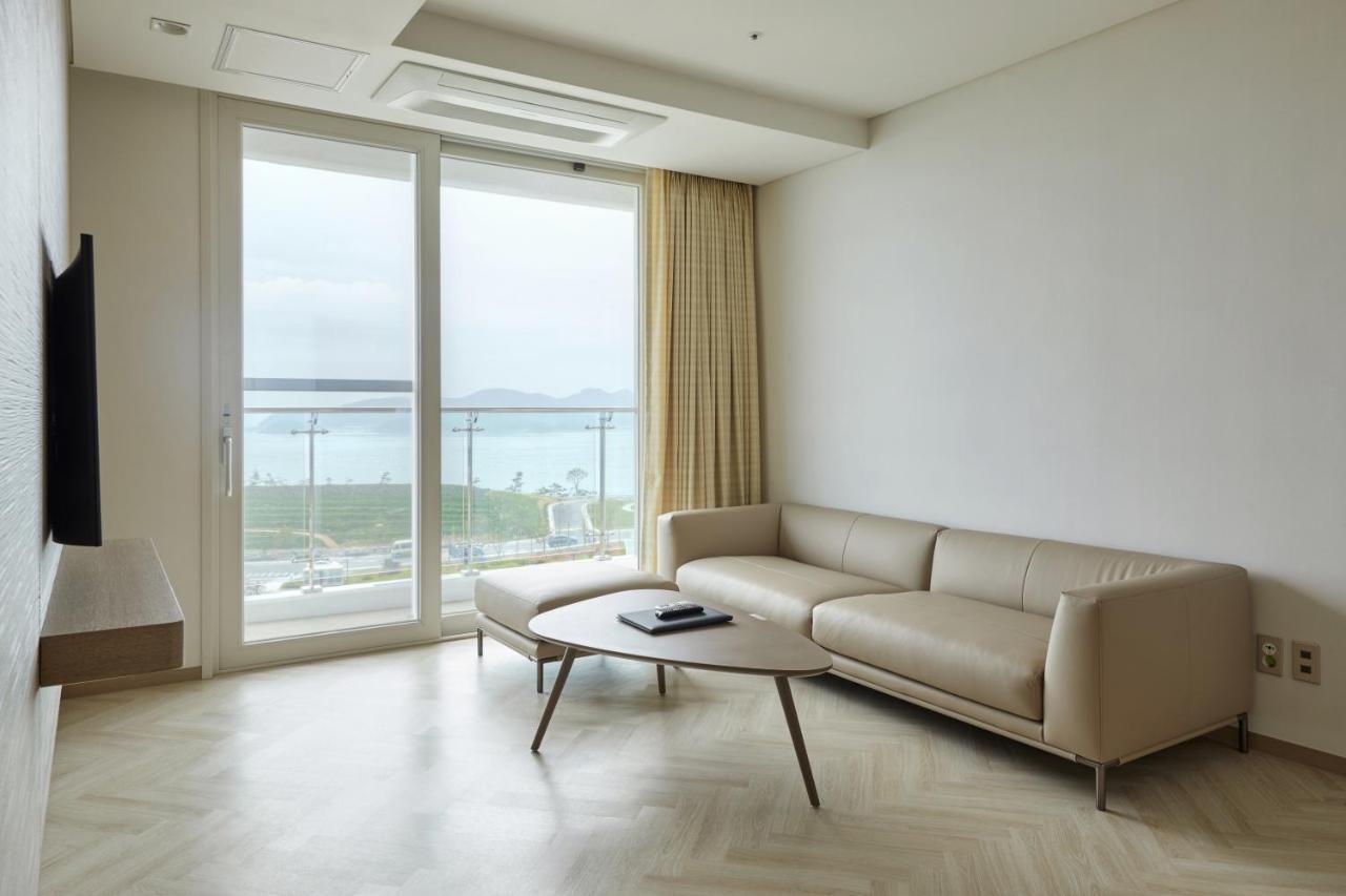 Sol Beach Jindo Exterior photo