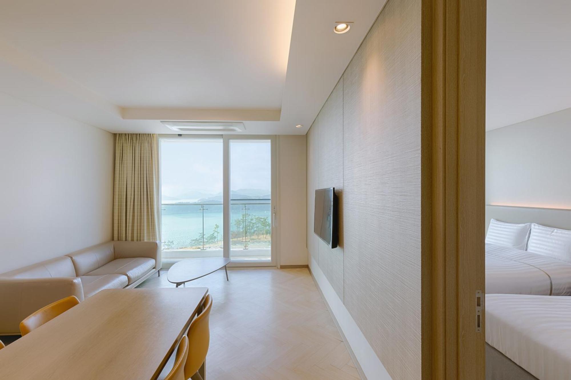 Sol Beach Jindo Exterior photo